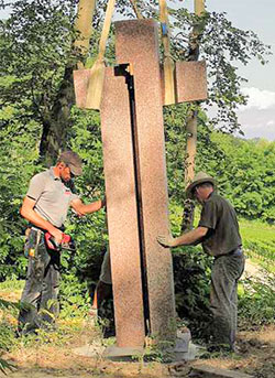 Andachtskreuz für den Bestattungswald in Endingen